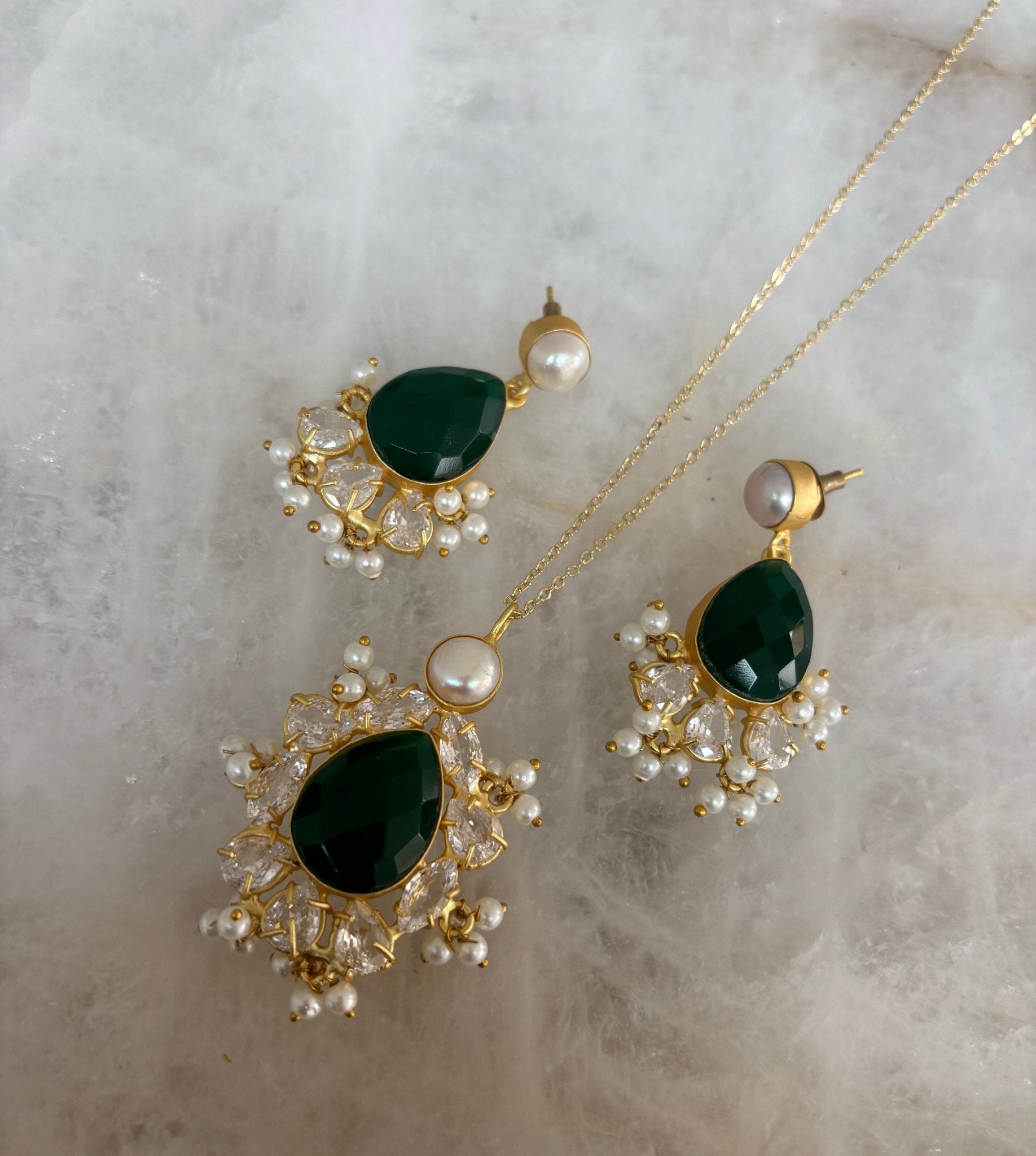Precious pendant - Ishy Haq